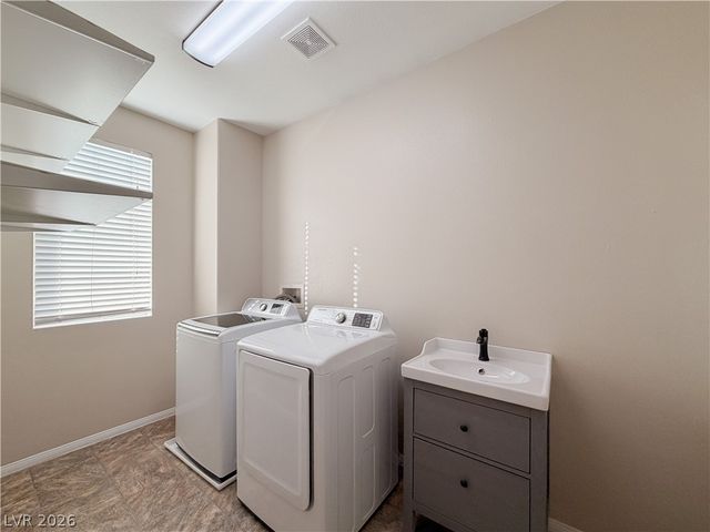 10733 Mentesana Avenue, Las Vegas, NV 89166