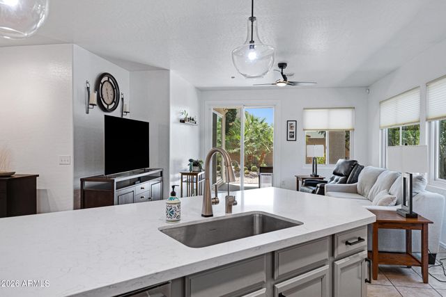 7253 W NICOLET Avenue, Glendale, AZ 85303