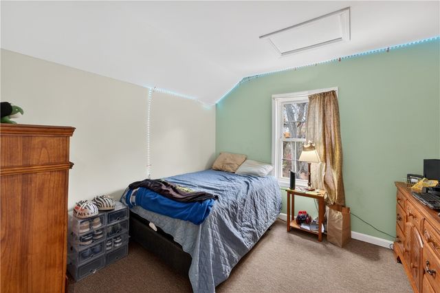 8 Arnold Avenue, Lincoln, RI 02865