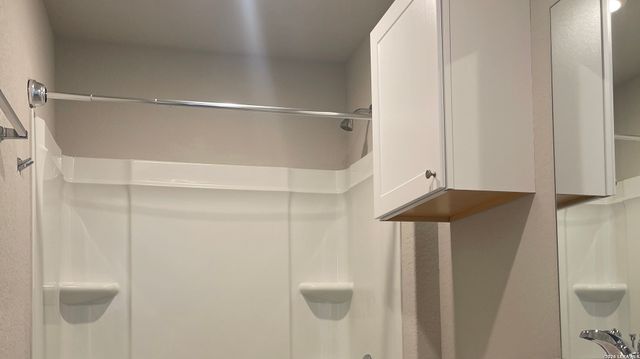 7231 LAVACA BLF, San Antonio, TX 78218