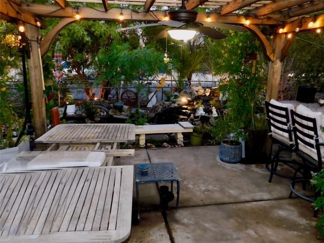 519 Stahlman Drive, Bullhead City, AZ 86442