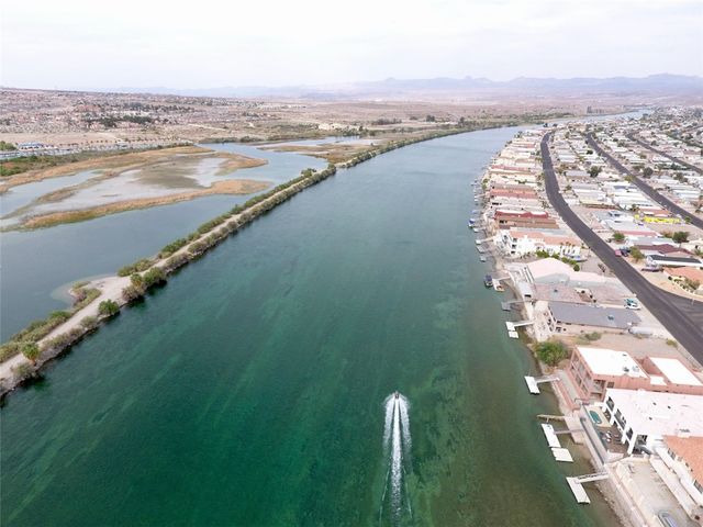 519 Stahlman Drive, Bullhead City, AZ 86442