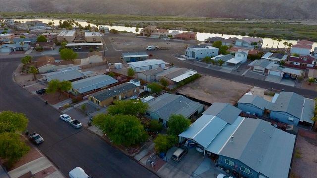 519 Stahlman Drive, Bullhead City, AZ 86442