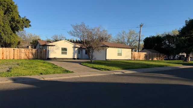 2129 Kellogg Way, Rancho Cordova, CA 95670