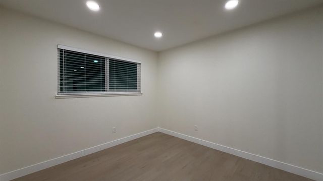 2129 Kellogg Way, Rancho Cordova, CA 95670