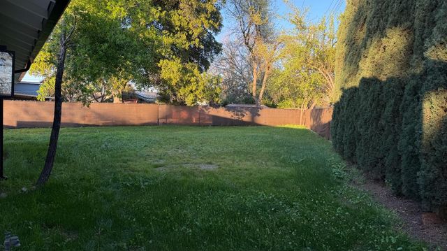 2129 Kellogg Way, Rancho Cordova, CA 95670