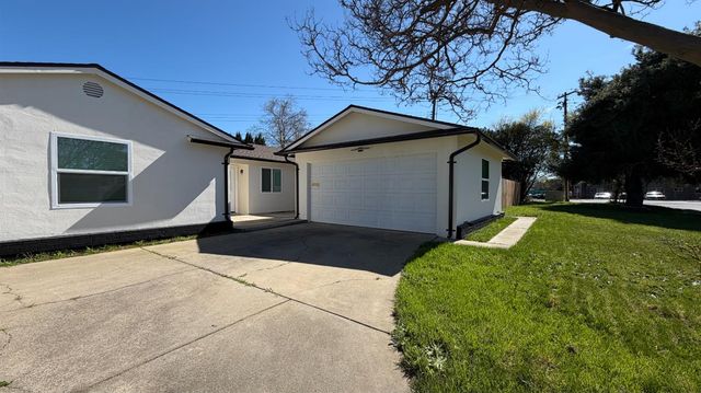 2129 Kellogg Way, Rancho Cordova, CA 95670