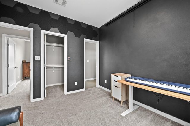 17305 Lake Wood CIR, Dripping Springs, TX 78620