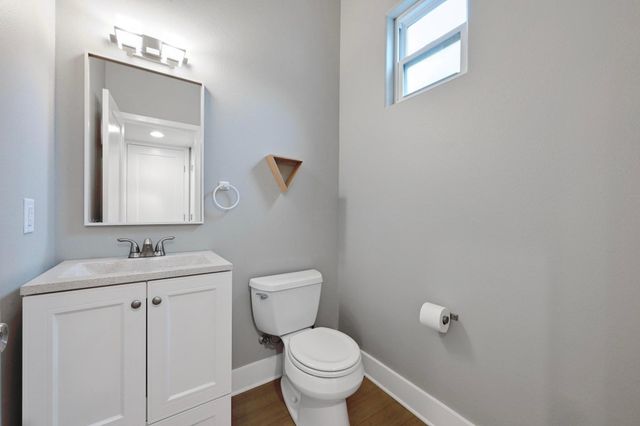 17305 Lake Wood CIR, Dripping Springs, TX 78620