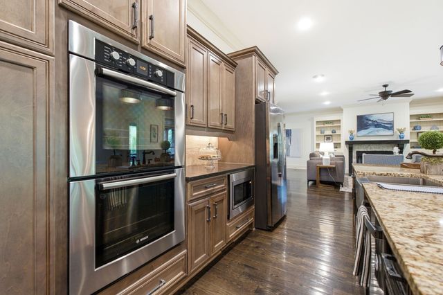 4517 Ballow Ln, Nashville, TN 37221