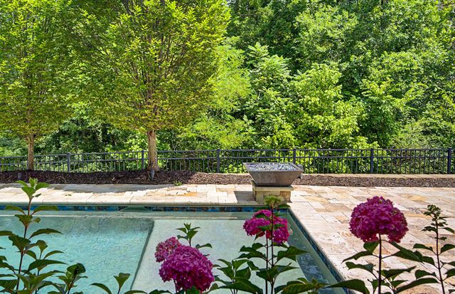 4517 Ballow Ln, Nashville, TN 37221