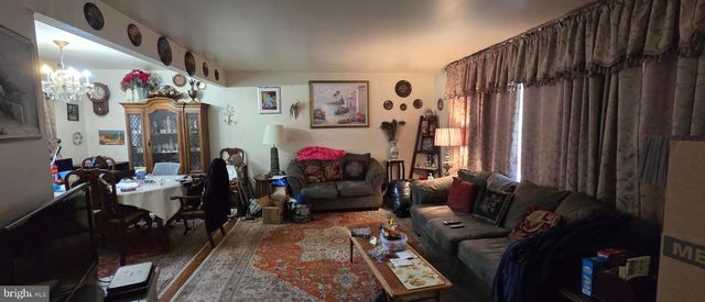 10027 KENSINGTON PKWY, Kensington, MD 20895