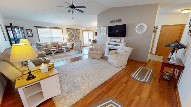 961 N Neil Circle, Mansfield, OH 44903