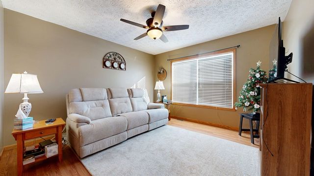 961 N Neil Circle, Mansfield, OH 44903