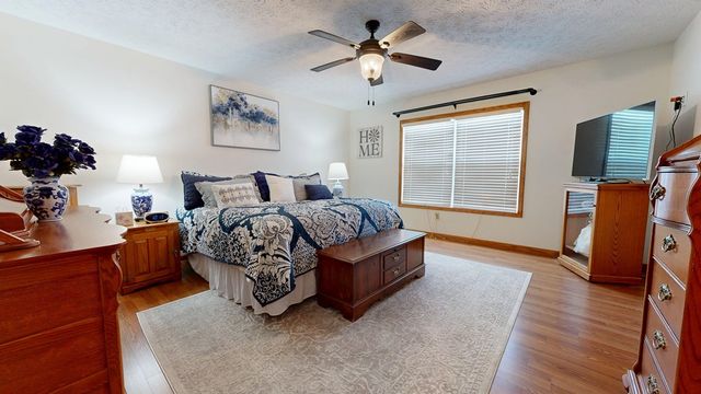 961 N Neil Circle, Mansfield, OH 44903