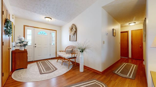 961 N Neil Circle, Mansfield, OH 44903