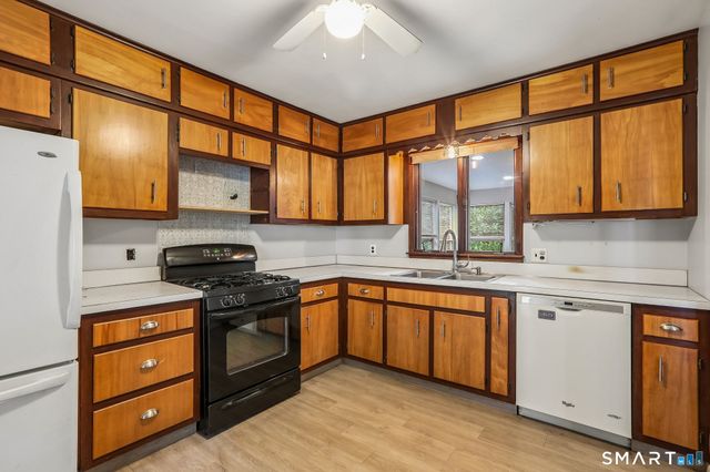 25 Woodbury Drive, Danbury, CT 06811
