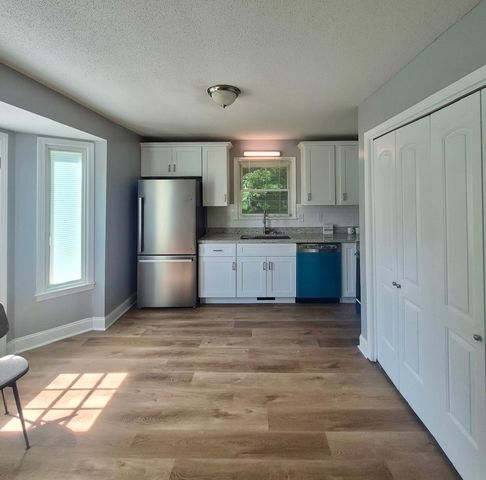 432 Sideline Dr, Oak Grove, KY 42262