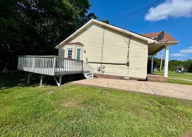 432 Sideline Dr, Oak Grove, KY 42262