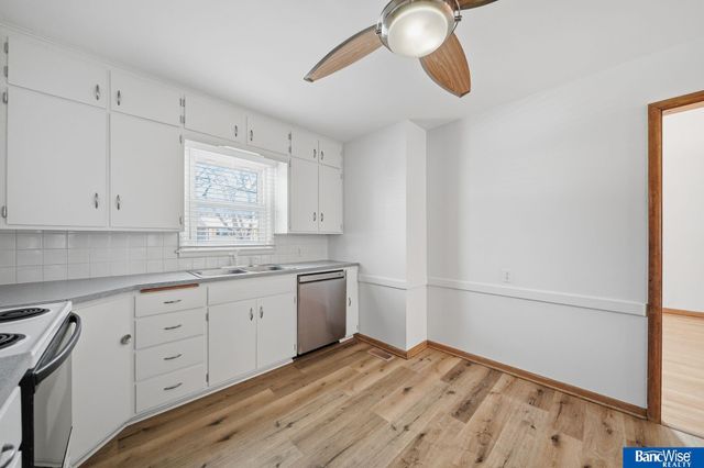 1411 N 53rd Street, Lincoln, NE 68504