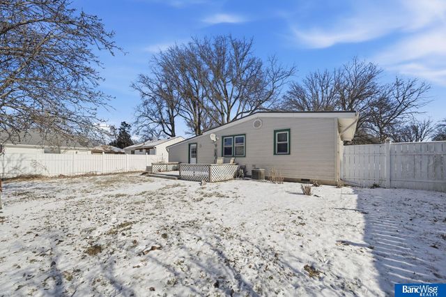 1411 N 53rd Street, Lincoln, NE 68504