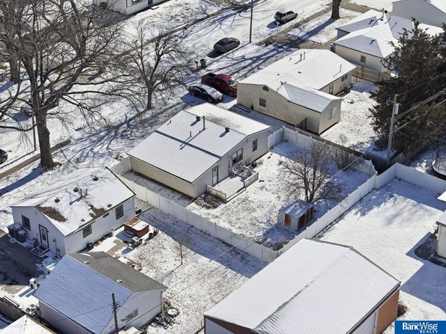 1411 N 53rd Street, Lincoln, NE 68504