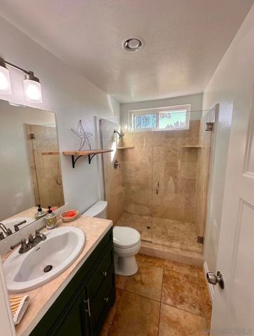 911 Caminito Madrigal E, Carlsbad, CA 92011