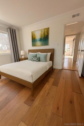 911 Caminito Madrigal E, Carlsbad, CA 92011