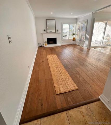 911 Caminito Madrigal E, Carlsbad, CA 92011