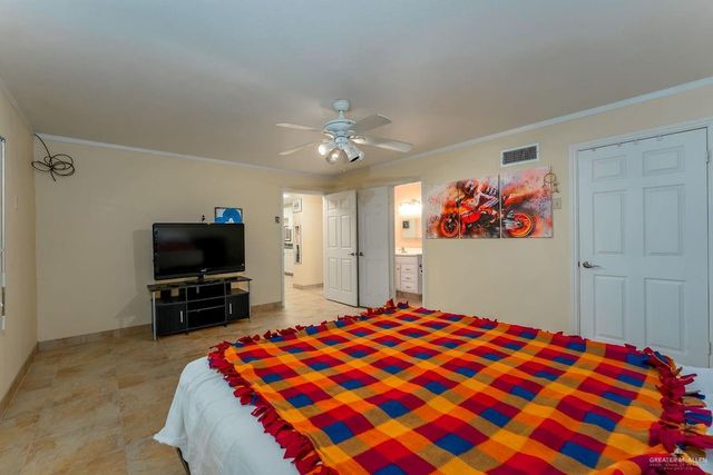 1118 Pompano Avenue, Port Isabel, TX 78578