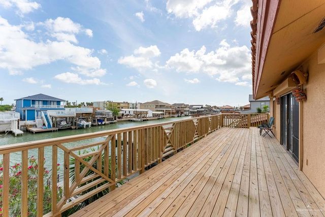 1118 Pompano Avenue, Port Isabel, TX 78578