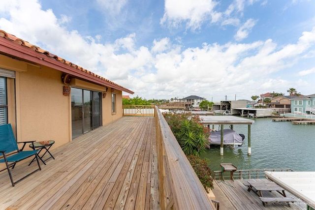 1118 Pompano Avenue, Port Isabel, TX 78578