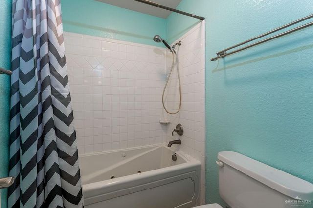 1118 Pompano Avenue, Port Isabel, TX 78578