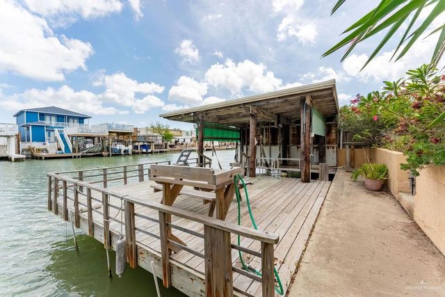 1118 Pompano Avenue, Port Isabel, TX 78578