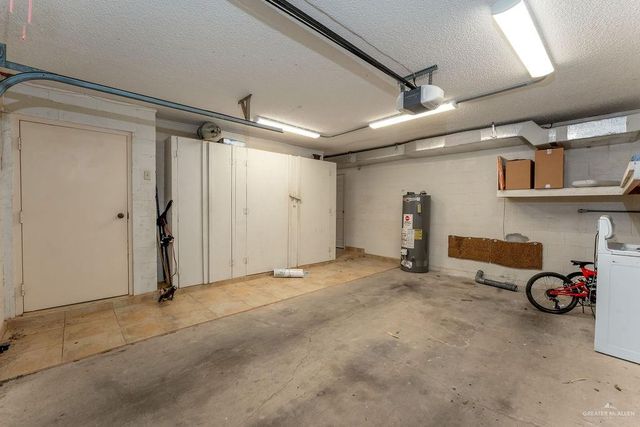 1118 Pompano Avenue, Port Isabel, TX 78578