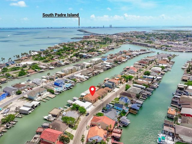 1118 Pompano Avenue, Port Isabel, TX 78578