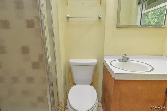 59 Lake Shore Drive, Troy, IL 62294