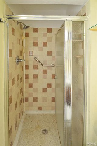 59 Lake Shore Drive, Troy, IL 62294