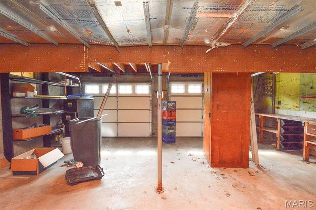 59 Lake Shore Drive, Troy, IL 62294