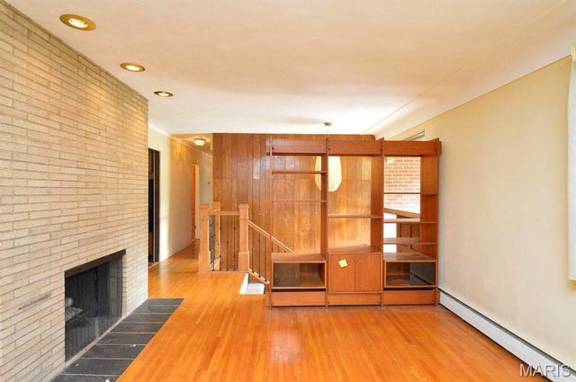 59 Lake Shore Drive, Troy, IL 62294