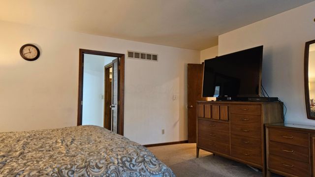 1616 Coppertree Road, 1615, Columbus, OH 43232