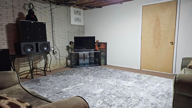 1616 Coppertree Road, 1615, Columbus, OH 43232