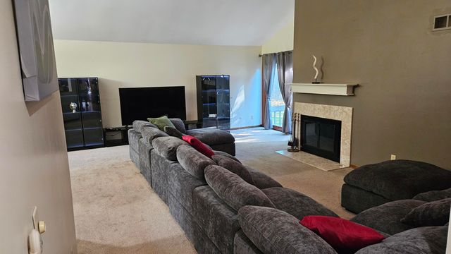 1616 Coppertree Road, 1615, Columbus, OH 43232