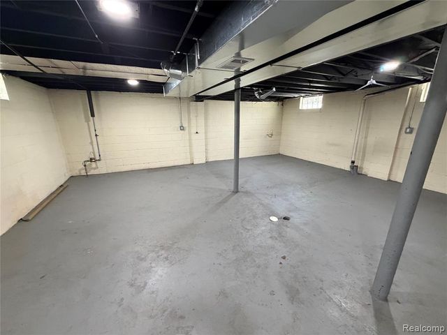 7459 Asbury Park, Detroit, MI 48228