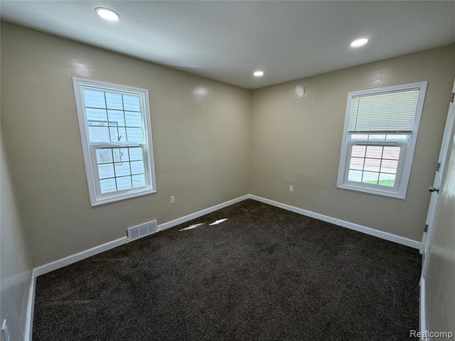 7459 Asbury Park, Detroit, MI 48228
