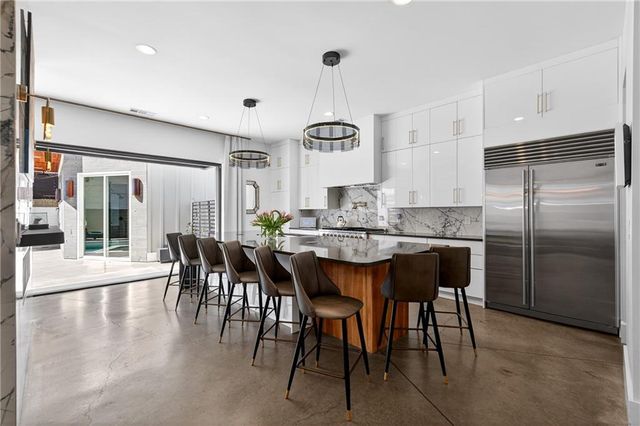 101 Henderson Street, Woodstock, GA 30188