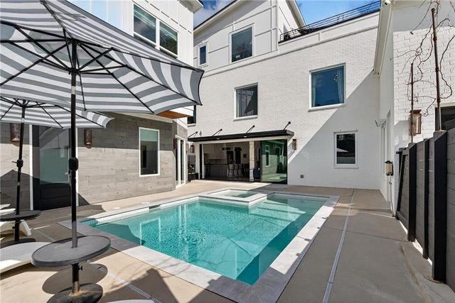 101 Henderson Street, Woodstock, GA 30188