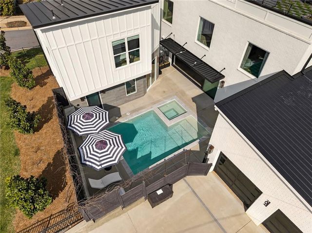 101 Henderson Street, Woodstock, GA 30188