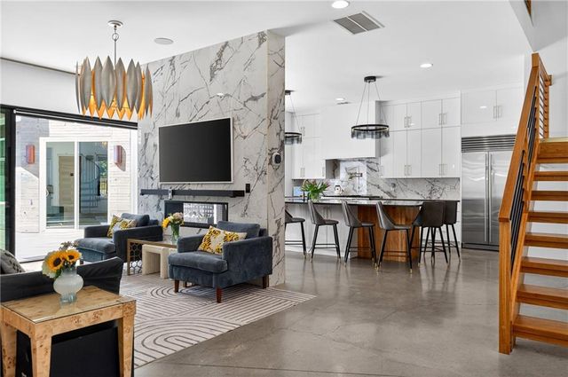 101 Henderson Street, Woodstock, GA 30188