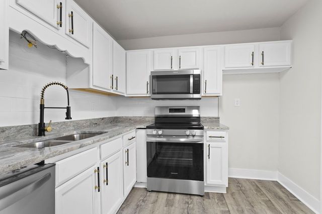 251 Mission Walk, Lawrenceville, GA 30046